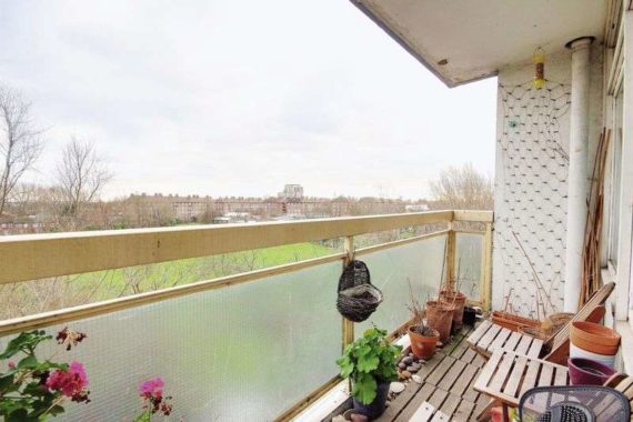 2 Bedroom Flat